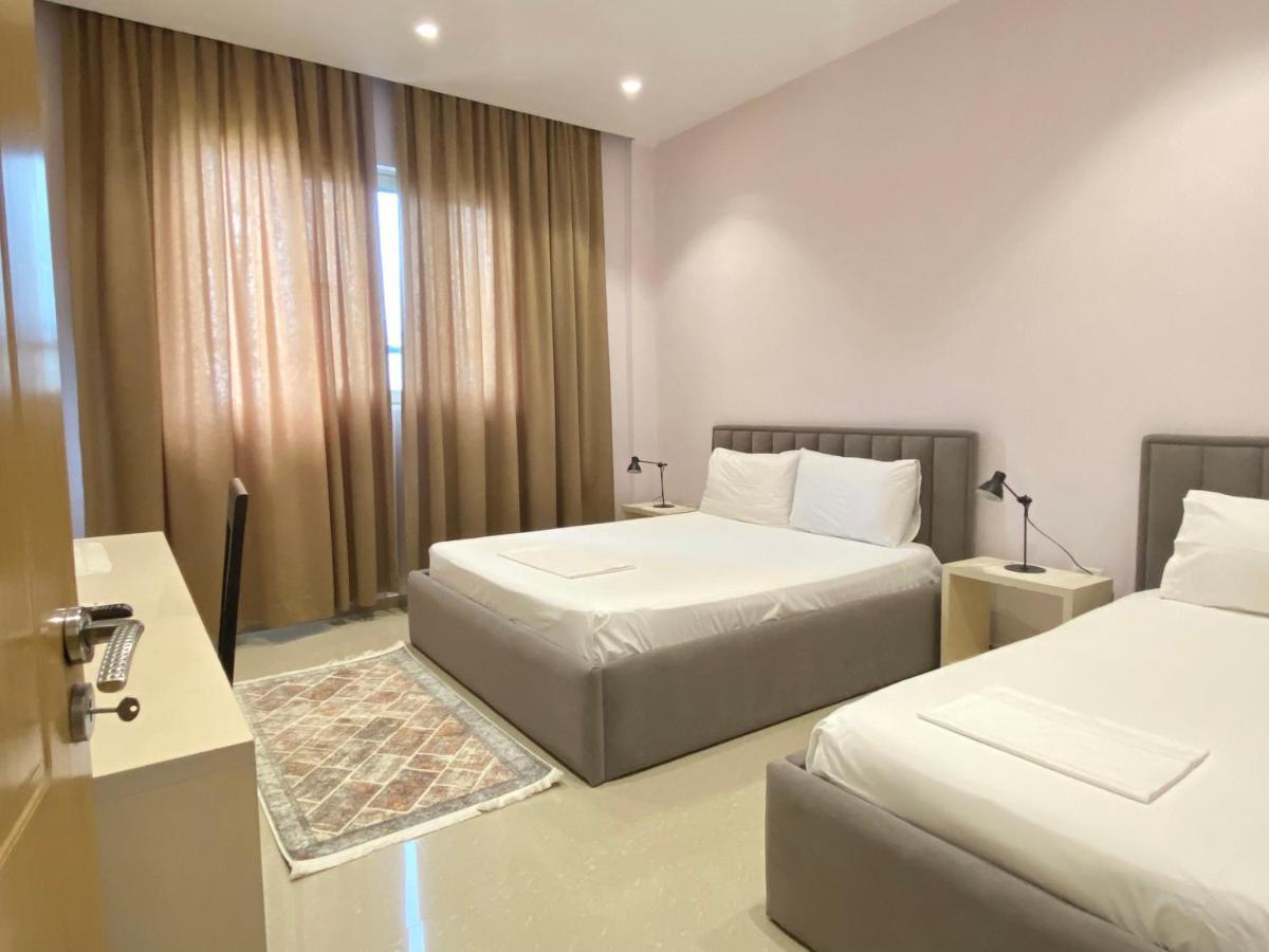 Guesthouse Niko Μπεράτ Εξωτερικό φωτογραφία