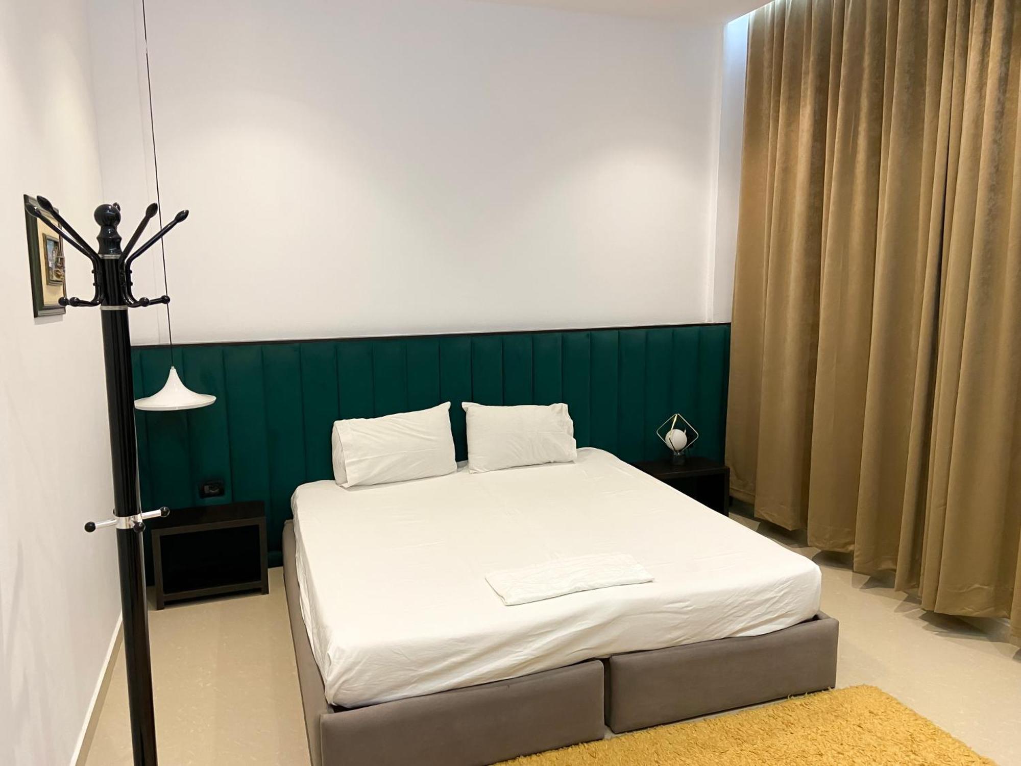 Guesthouse Niko Μπεράτ Εξωτερικό φωτογραφία